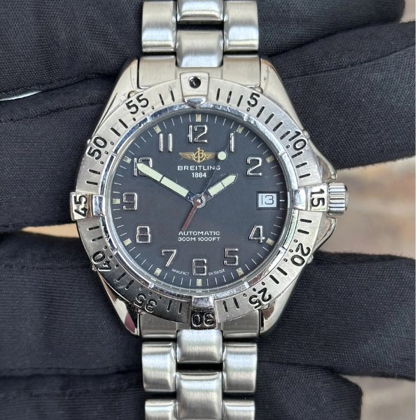 BREITLING A17035 コルトオーシ ヤン グレー文字盤　自動巻 Pre-owned Breitling Colt Style A17035 – Dublin Village Jewelers (OH)