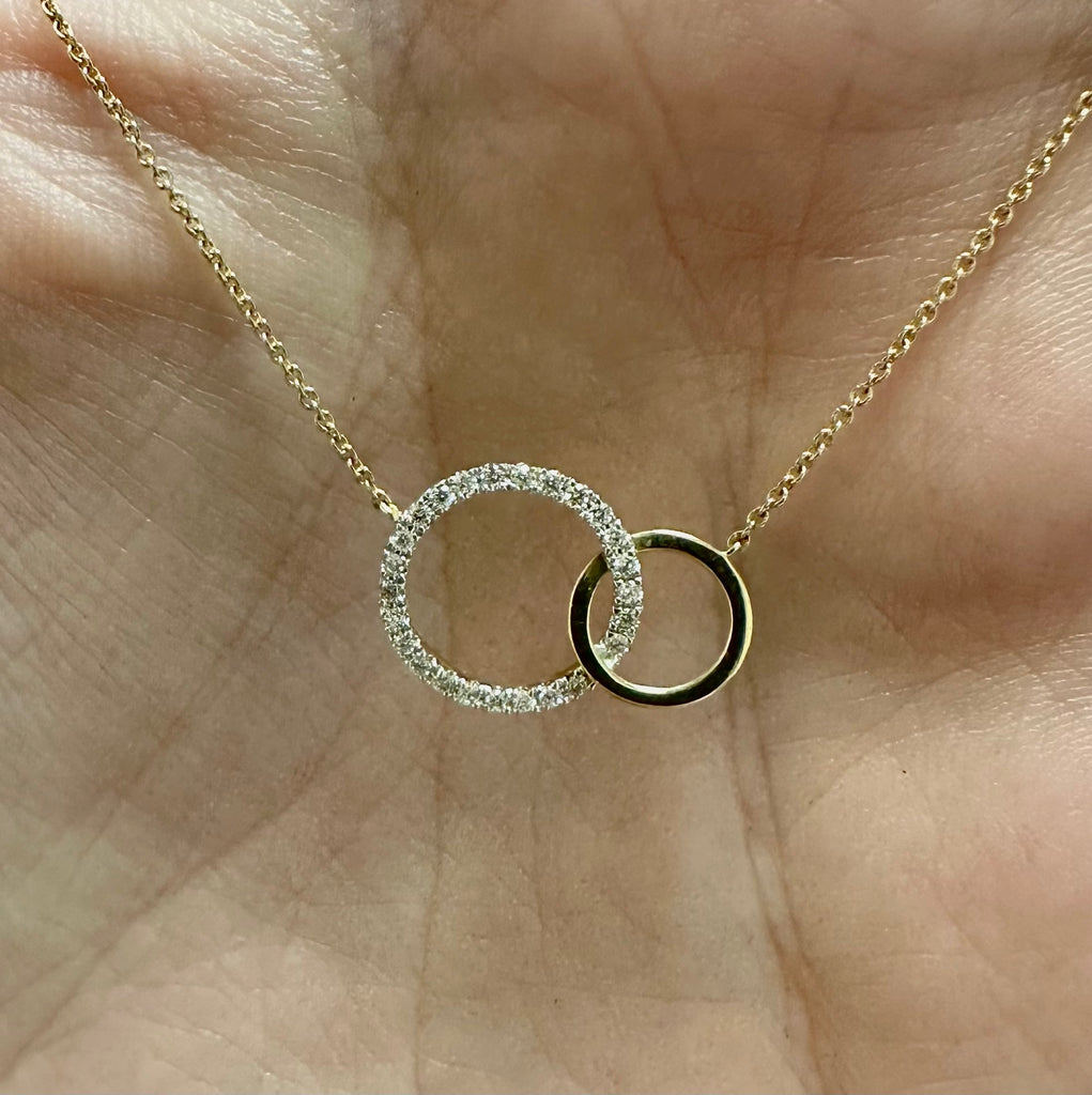 Sterling Silver double circle necklace, Interlocking circle necklace – N.L.  McLaughlin